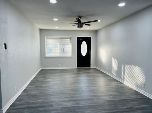 2716 Cedar Park Blvd, Fort Worth TX  76118-6733 exterior