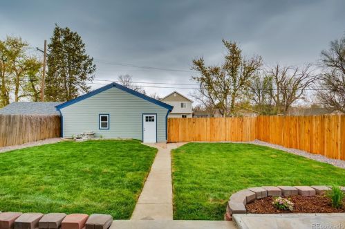 4945 Green Ct, Denver CO  80221-1109 exterior
