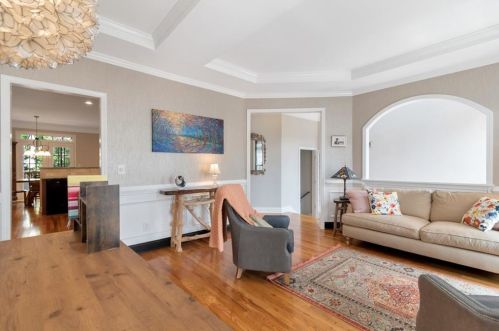 1668 Emory Place Dr, Atlanta GA  30329-4716 exterior