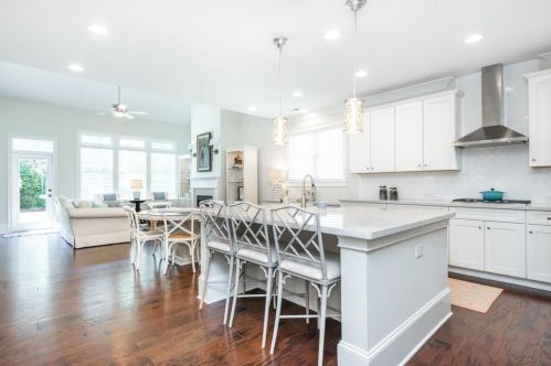 3486 Brookleigh Ln, Atlanta GA  30319-2218 exterior