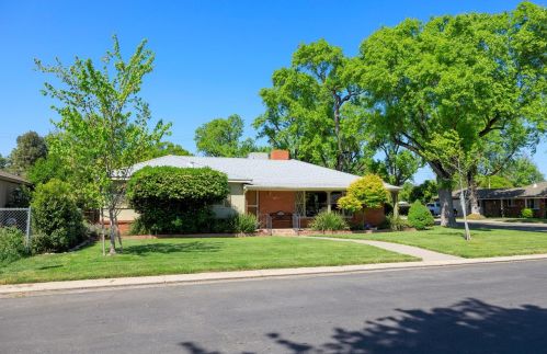 1451 Bronson Ave, Modesto, CA 95350-4109
