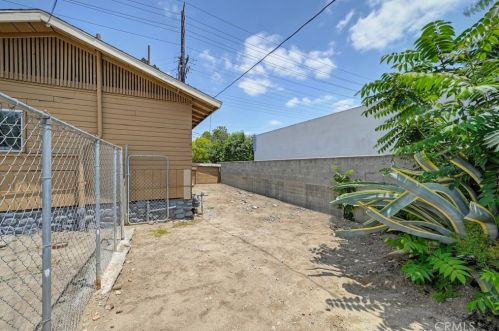 163 Campus Ave, Upland CA  91786-6830 exterior