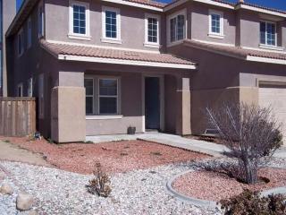 12924 Clovis Ct, Hesperia, CA 92344-5528
