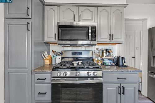2800 Westgate Ave, Concord CA  94520-5519 exterior