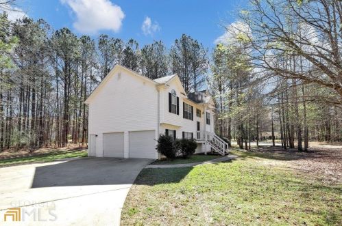 65 Applewood Ct, Newnan, GA 30263-5384