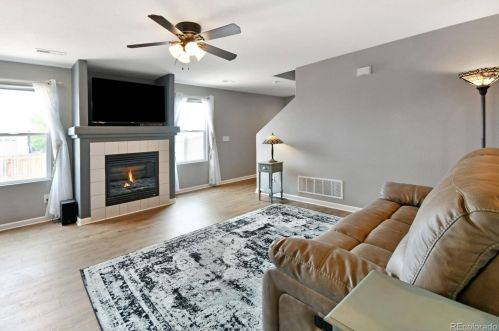 883 Willow Dr, Denver CO  80603-7762 exterior