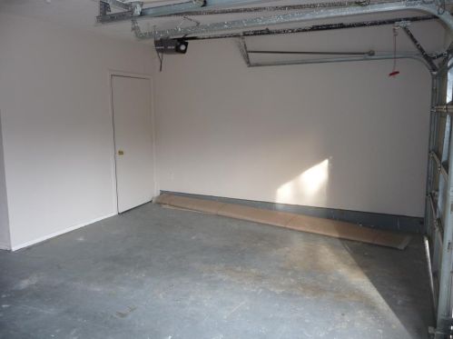 1353 Mill Wood Ln, Garland TX  75040-7581 exterior