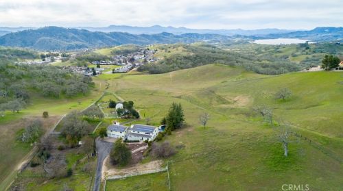 9685 Nacimiento Lake Dr, Lake Nacimiento, CA 93446-9760