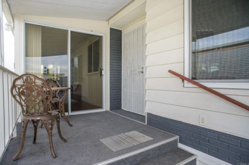 1501 Anza Ave, Vista, CA 92084-3216