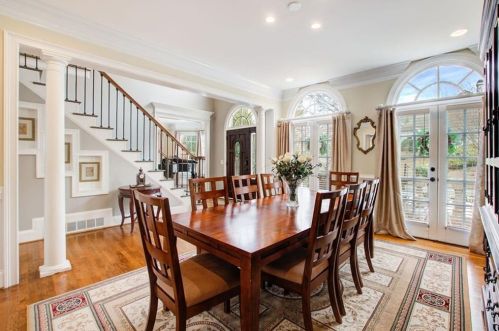 4450 Crestwicke Pointe, Atlanta GA  30319-1081 exterior
