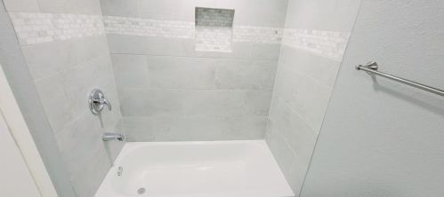 12568 Burninglog Ln, Dallas TX  75243-3230 exterior