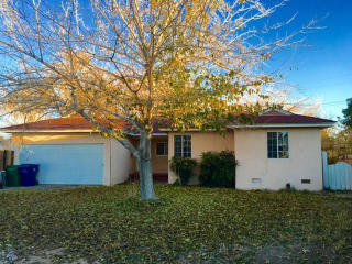 38302 Jeanette St, Palmdale, CA 93550-4846