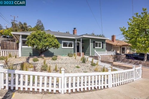 18387 Crest Ave, Hayward CA  94546-2723 exterior