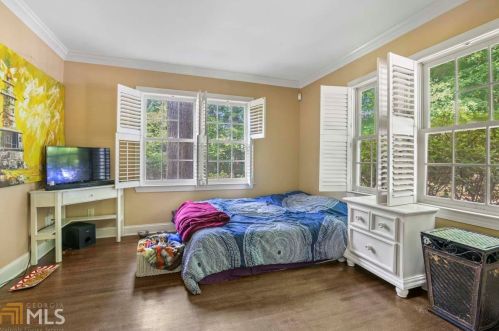 150 Beverly Rd, Atlanta GA  30309-2656 exterior