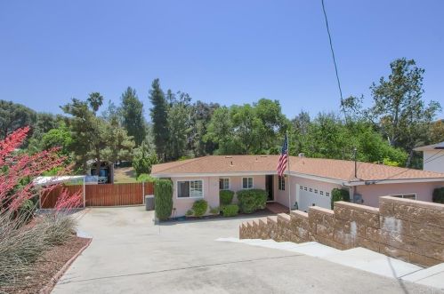 13355 Marjay Dr, Lakeside, CA 92040-5140