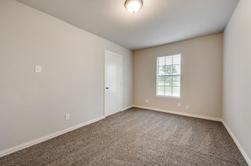 2732 Stark St, Fort Worth TX  76112-6555 exterior