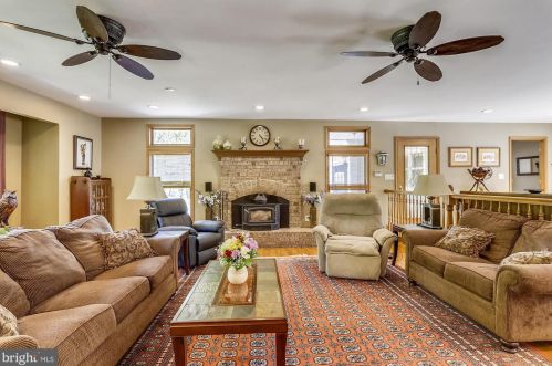 611 Bryants Nursery Rd, Silver Spring MD 20905-3839 exterior