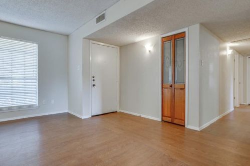 1442 Blanco Ln, Garland TX  75040-5453 exterior