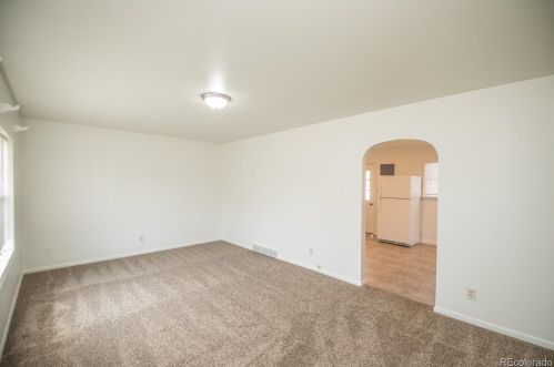 231 Gordon St, Holyoke, CO 80734-1526