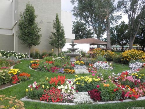 675 Alton Way, Denver CO  80247-1707 exterior