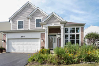 1472 Woodbury Cir, Gurnee, IL 60031-5603