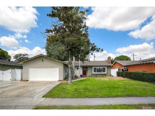 1607 Victoria Dr, Fullerton, CA 92831-2938