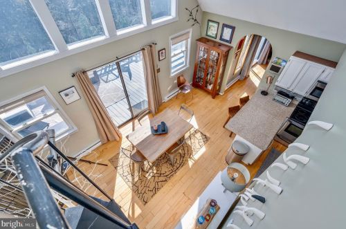 695 Toms Knob Approach, Lost City, WV 26810-8401