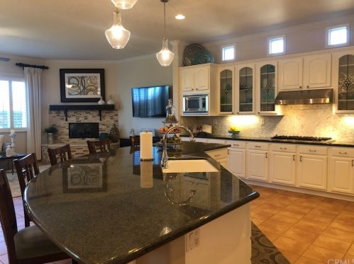 17430 7 Spg Way, Riverside CA  92504-9454 exterior