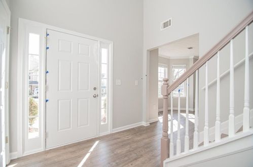 3842 Alexandra Oak Ct, Suwanee GA  30024-6551 exterior