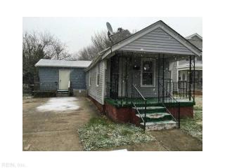 2107 Pearl St, Portsmouth, VA 23704-5640
