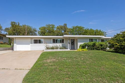 4141 Sanguinet St, Fort Worth TX  76107-7249 exterior