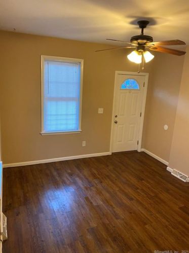 285 Coram Ave, Huntington CT  06484-3255 exterior