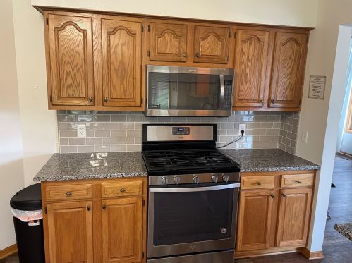 8797 Ridge Dr, Belvidere, IL 61008-7918