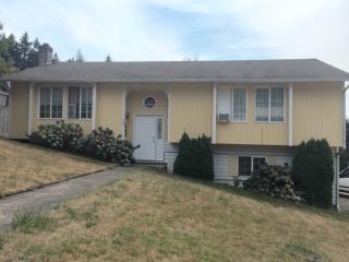 122 Apple Ln, Kelso, WA 98626-3305