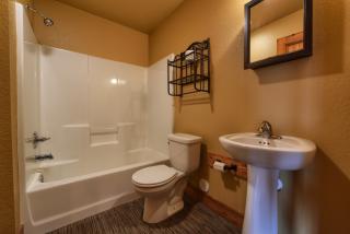 618 Harvard St, Spearfish SD  57783-1801 exterior