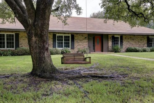 1007 Natchez Blvd, Opelousas LA  70570-7620 exterior