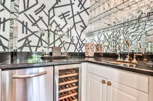 2980 Habersham Way, Atlanta GA  30305-2816 exterior