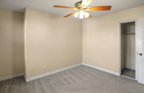 1728 Picket Fence Dr, Chula Vista CA  91915-1858 exterior