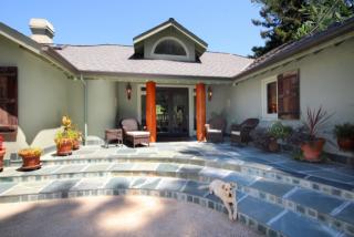 1000 Larkin Valley Rd, Watsonville, CA 95076-8559