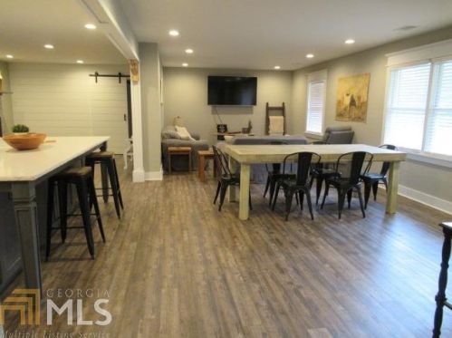 218 Old Camp Church Rd, Carrollton, GA 30117-8271