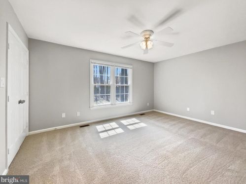 9109 Lake Braddock Dr, Springfield VA  22015-2136 exterior