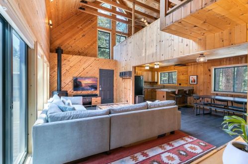 12279 Bennett Flat Rd, Truckee CA  96161-6202 exterior