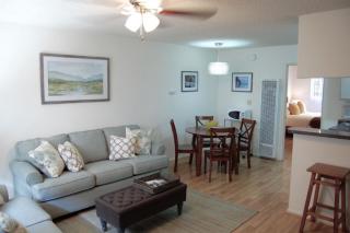 1213 Venice Blvd, Los Angeles CA  90006-5517 exterior