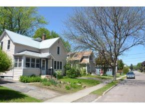 126 Hickok St, Winooski VT  05404-1909 exterior