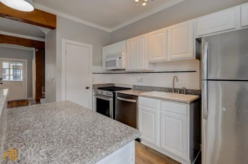 1516 Howell Mill Rd, Atlanta GA  30318-3165 exterior