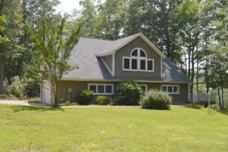 403 Ridge Way Dr, Heathsville, VA 22473-4237