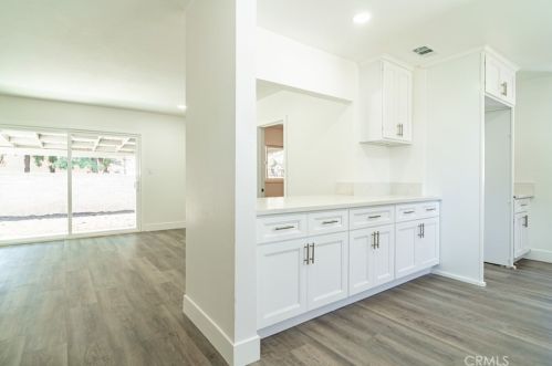 3692 Artesian St, Riverside CA  92503-4125 exterior