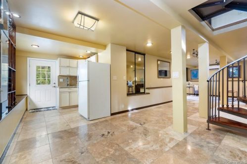 1530 Ainakoa Ave, Honolulu HI  96821-1114 exterior