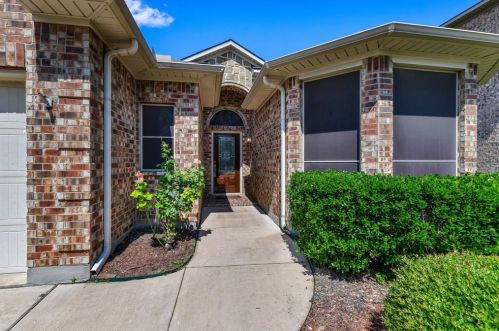 4512 Lacewood Dr, Argyle TX  76226-2486 exterior