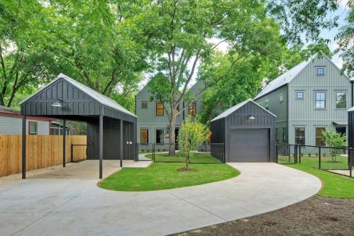5800 Bolm Rd, Austin, TX 78721-3324